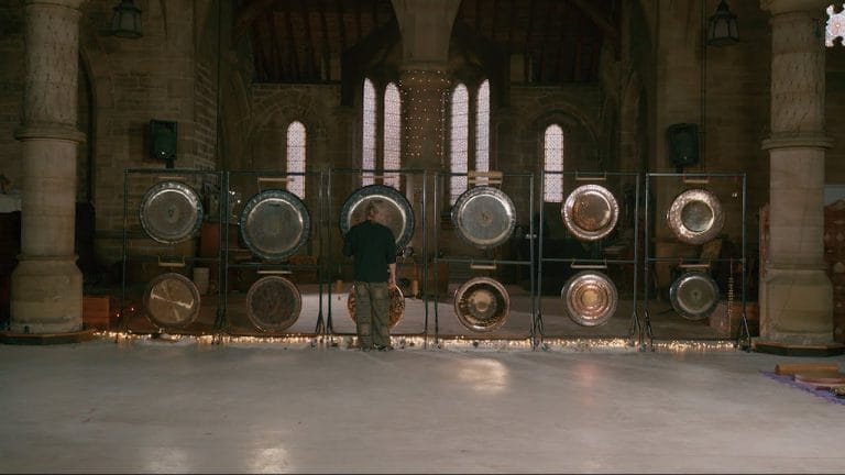 Full Length Gong Bath with Paiste Gongs, by Martyn Cawthorne of Gong Spa (headphones recommended)